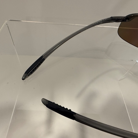 Maui Jim HO'OKIPA - Translucent Smoke Grey Frame w/ Blue Hawaii Lens - Picture 6 of 10